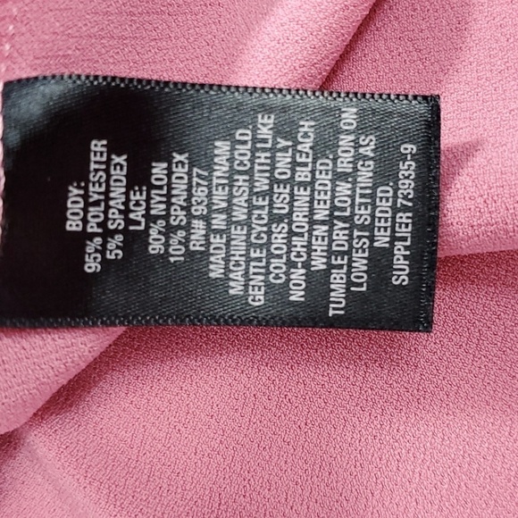 Worthington flutter sleeve Blouse with lace details - Picture 8 of 8